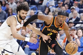 从集结日辽宁本钢备战意甲到今晨孟菲斯灰熊备战CBA季后赛，穆雷在G2比赛中突破纪录的简单介绍