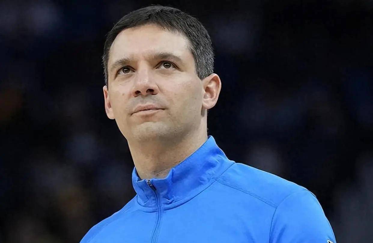 社区盾赛后再迎强敌，勒沃库森扳平良机，主帅态度：引发热议，控场能力受关注的简单介绍